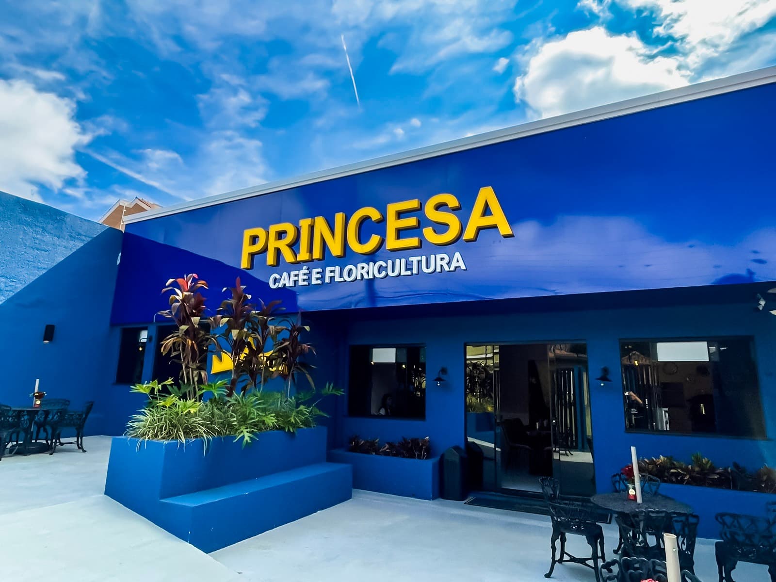 Princesa Café e Floricultura
